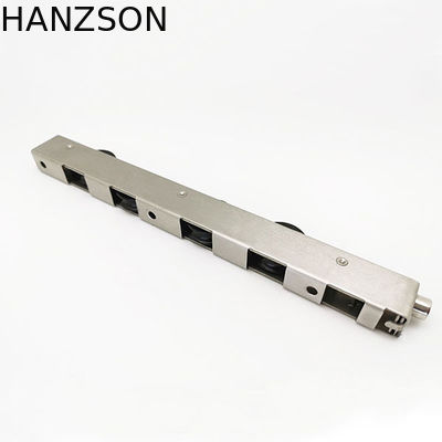 Roller Pintu Geser Stainless Steel Tugas Berat OEM Dengan Bahan POM 4 Roda